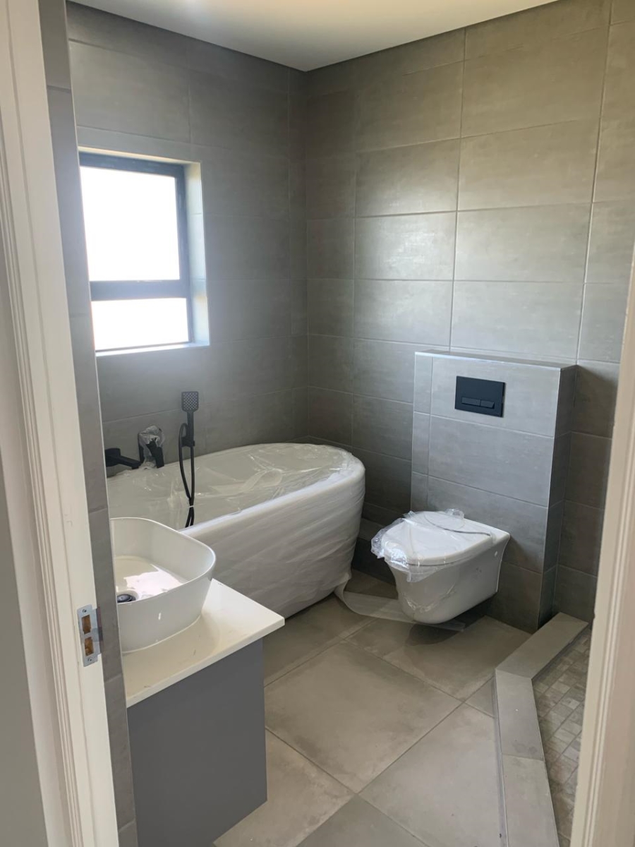3 Bedroom Property for Sale in The Islands Estates North West